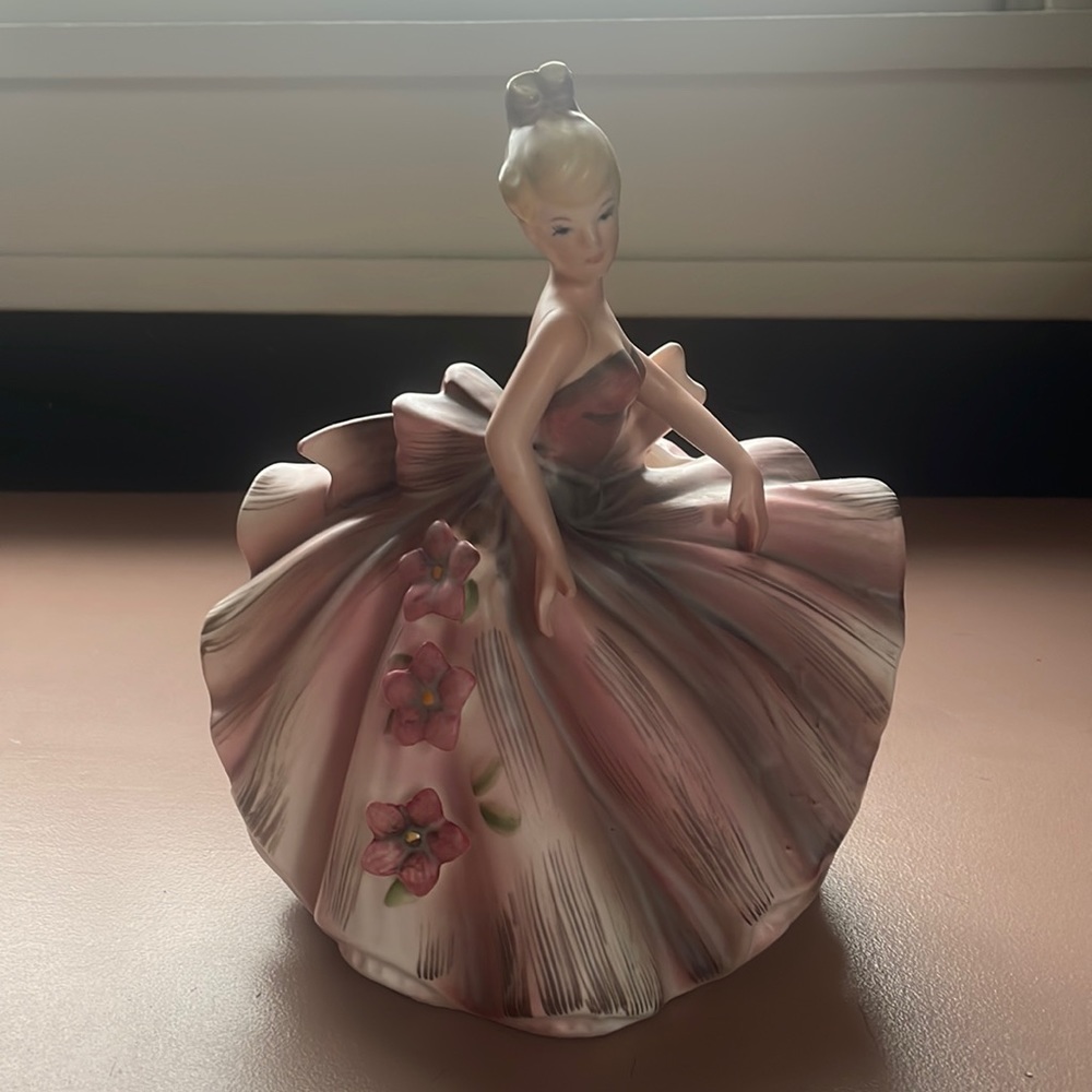 Vintage Lefton ballerina vase